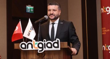 Yeni başkan Ercan Yavaş