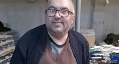 Evinde ölü bulundu