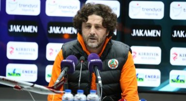 Fatih Tekke: Oyuncularım alkışı hak ediyor