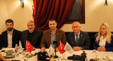 Karacan: İstifalar algı operasyonu