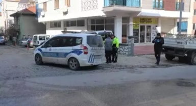 Kamyonetin çarptığı kadın öldü