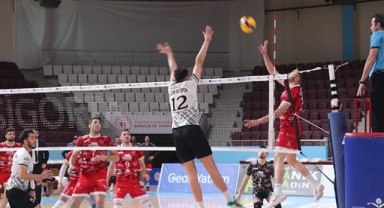 Kazanarak döndüler 