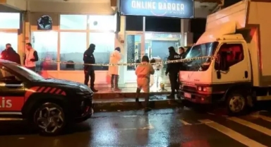 Kuaföre silahlı saldırı 