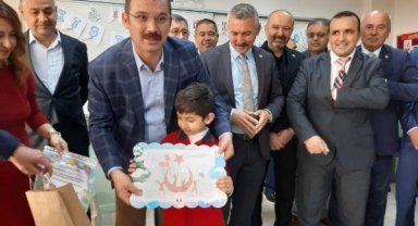 Kumlucalı öğrenciler karnesini aldı