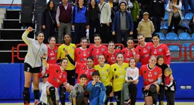 Mavi Kelebekler 13’e kilitlendi