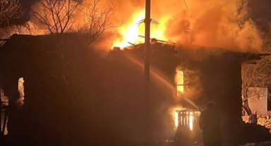 Müstakil evde yangın 