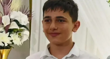 Sac büküm makinesine kafası sıkışan çocuk yaşam savaşı veriyor