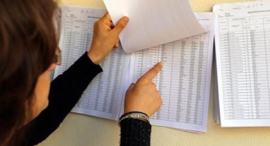 Seçmen listeleri askıya çıkarıldı 