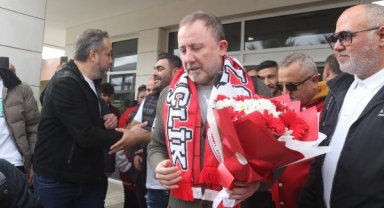 Sergen Yalçın Antalya'ya ayak bastı