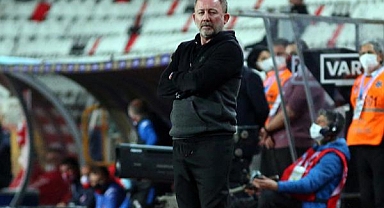 Sergen Yalçın ve ekibi yarın Antalya'da 