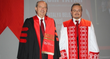 Tatar'a fahri doktora unvanı