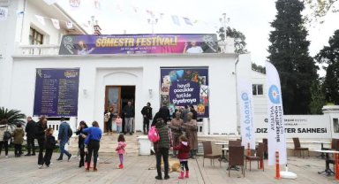 Tiyatro keyfine devam