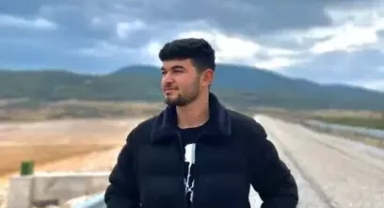 Yem karma makinesine düştü