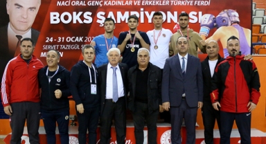 4 madalya ile döndüler