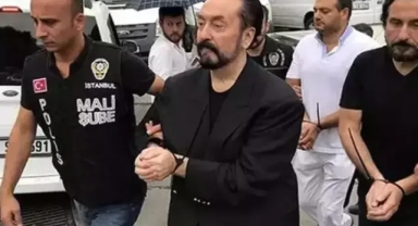 Adnan Oktar Erzurum'dan Van'a getirildi