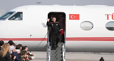 Alper Gezeravcı Türkiye'ye döndü