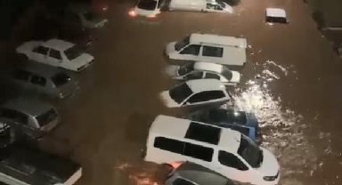 Araçlar yolda kaldı