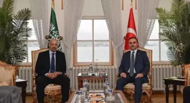 Bakan Kacır, Suudi Arabistan Yatırım Bakanı ile görüştü