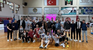 Efeler evinde galip