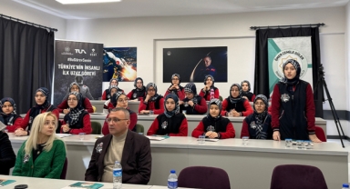 Gezeravcı ile telsizle görüşen öğrenciler duygularını anlattı