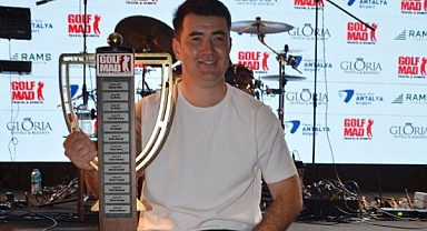 Golf turnuvasının galibi Kanat Kurbanaliev