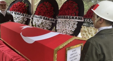 Hataylı şehit son yolculuğuna uğurlandı