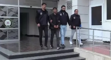 Hesabına 500 bin TL gelince polise gitti
