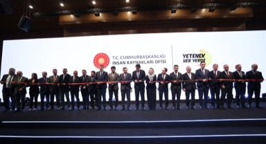 ‘Okul bitmeden iş bulabiliyorlar’
