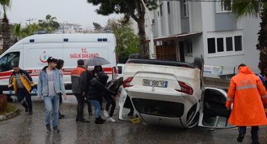 Otomobil takla attı