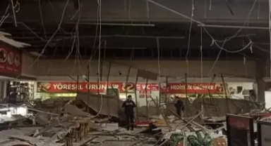 Restoranın asma tavanı çöktü; 11 yaralı