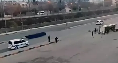 Tarım işçilerini taşıyan midibüs devrildi
