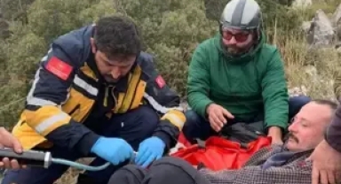 Yamaç paraşütü kazasında yaralandılar