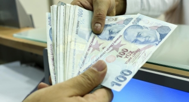 YÖK, bursları artırdı