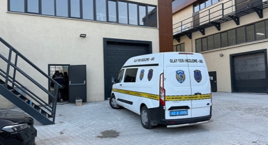 Yük asansörü düştü: 3 yaralı