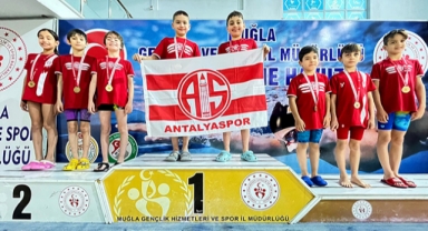 Zafere kulaç attılar 