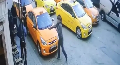 16 yaşındaki şüpheli 8 kişiyi yaraladı