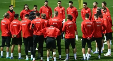 A Milli Takım'ın rakibinde aday kadro belli oldu!