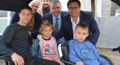 Emre Afacan: Halkımızın sesine kulak veriyoruz