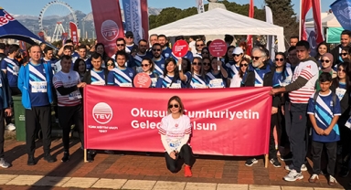 Afetzedeler için koşuldu