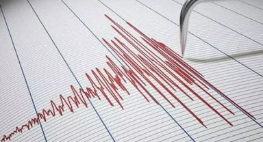 Antalya'da deprem