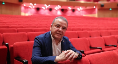 ‘Antalya sanatın merkezi olacak’