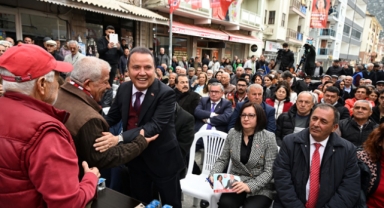 Böcek: Hiç kimseyi ötekileştirmeden hizmet ettik