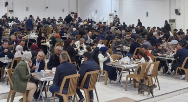 Esnaf iftarda buluştu