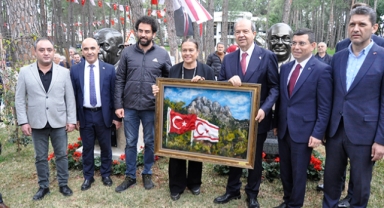 İki devletli bir siyaset