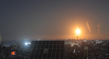 İsrail, Gazze'ye bomba yağdırdı! Çok sayıda Filistinli hayatını kaybetti