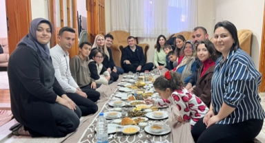 Kaymakam Altun şehit ailesiyle iftar yaptı