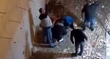Küçük çocuk balkondan düştü