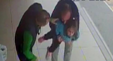 Öğrencisini 'Heimlich' manevrasıyla kurtardı