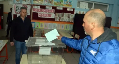 Türkiye sandık başında
