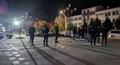 Uyuşturucu kullanıp, havaya ateş açtı